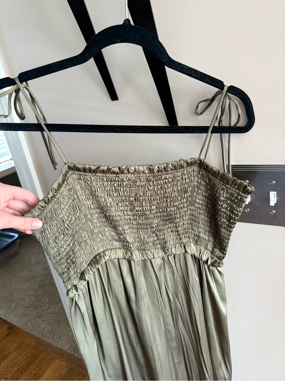 Zara Olive Green Shiny Dress - Picture 5 of 9